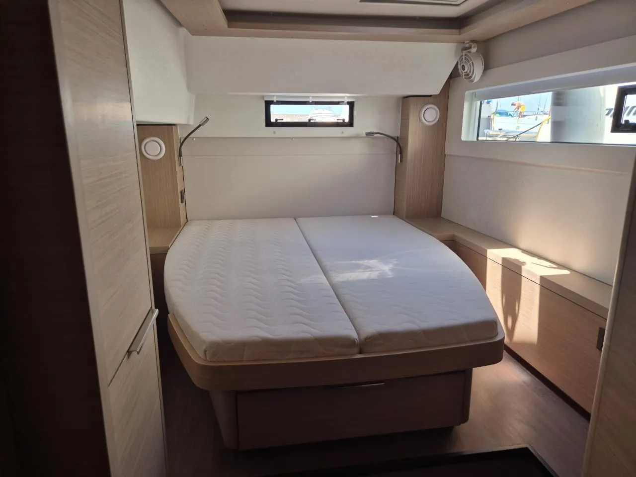 Image slide 136005