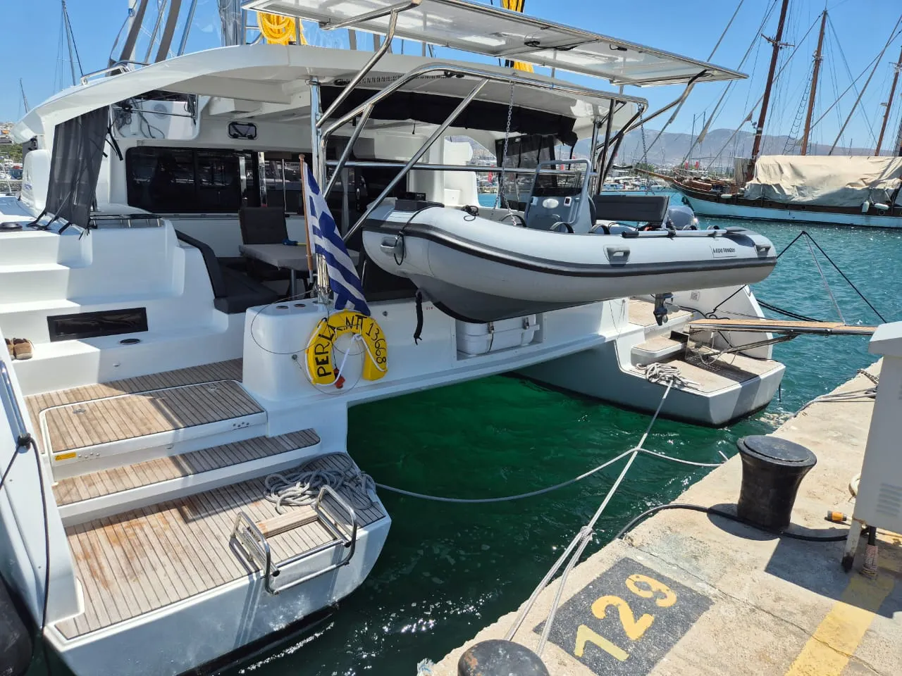 Image slide 136017
