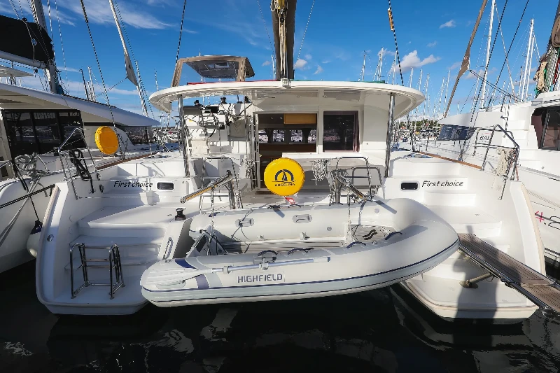 Lagoon 400 S2 First Choice boat image