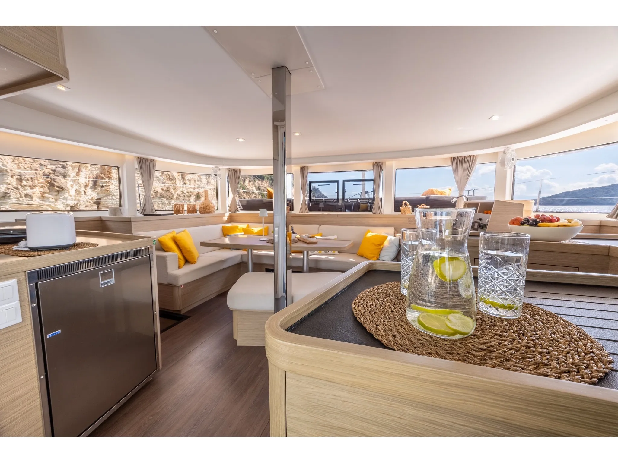Image slide 136940