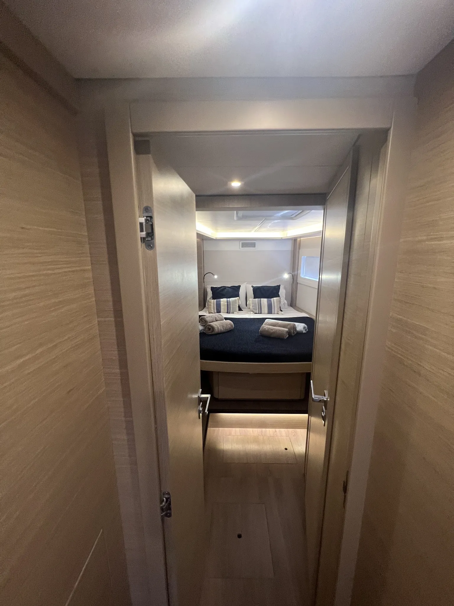Image slide 137054