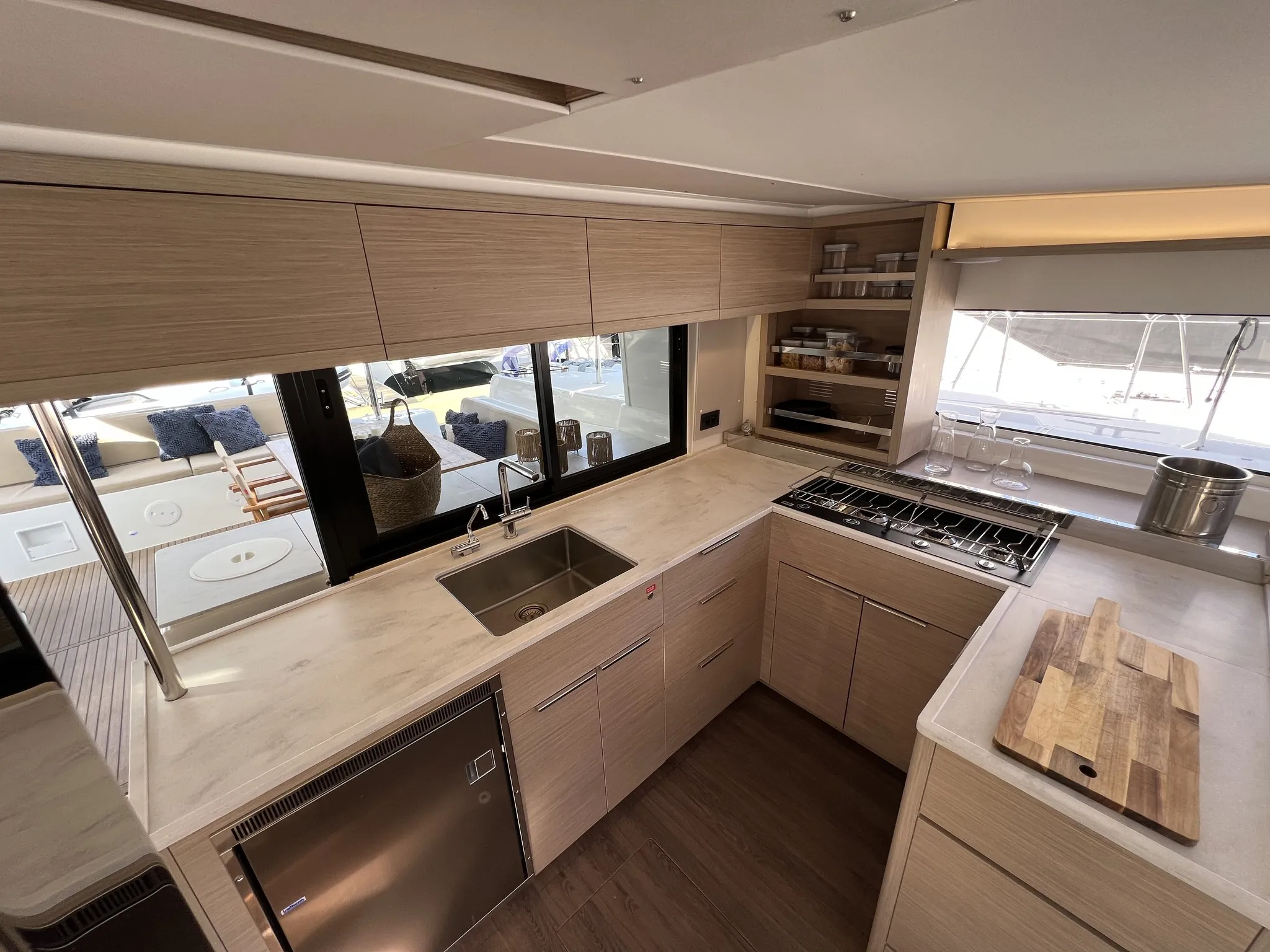 Image slide 137061