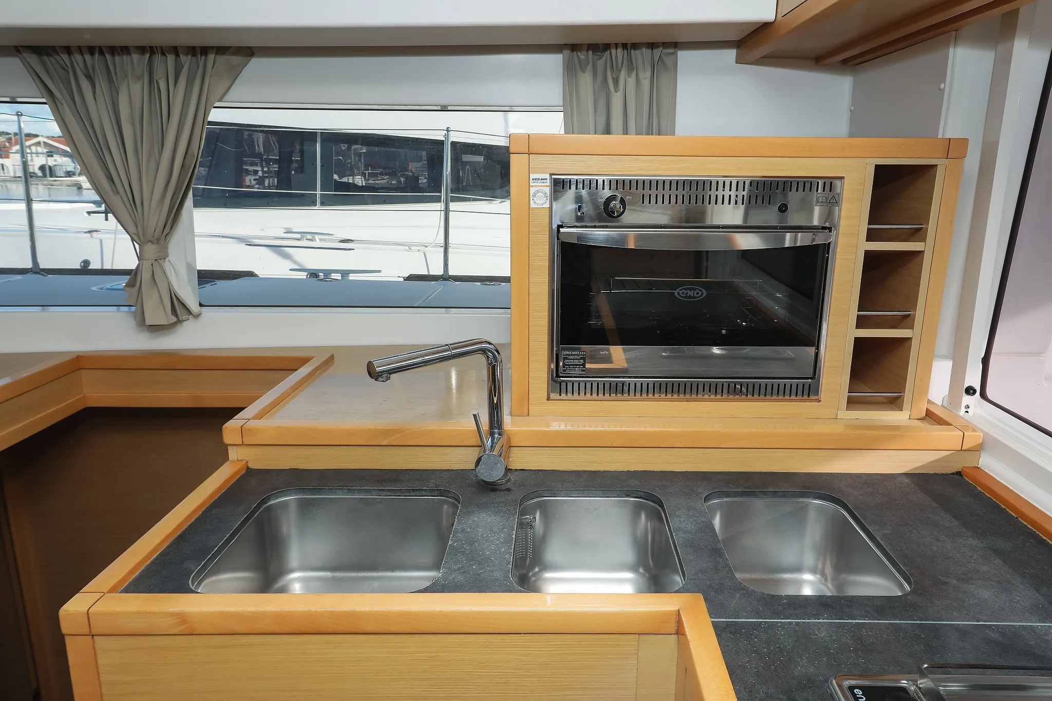 Image slide 13716