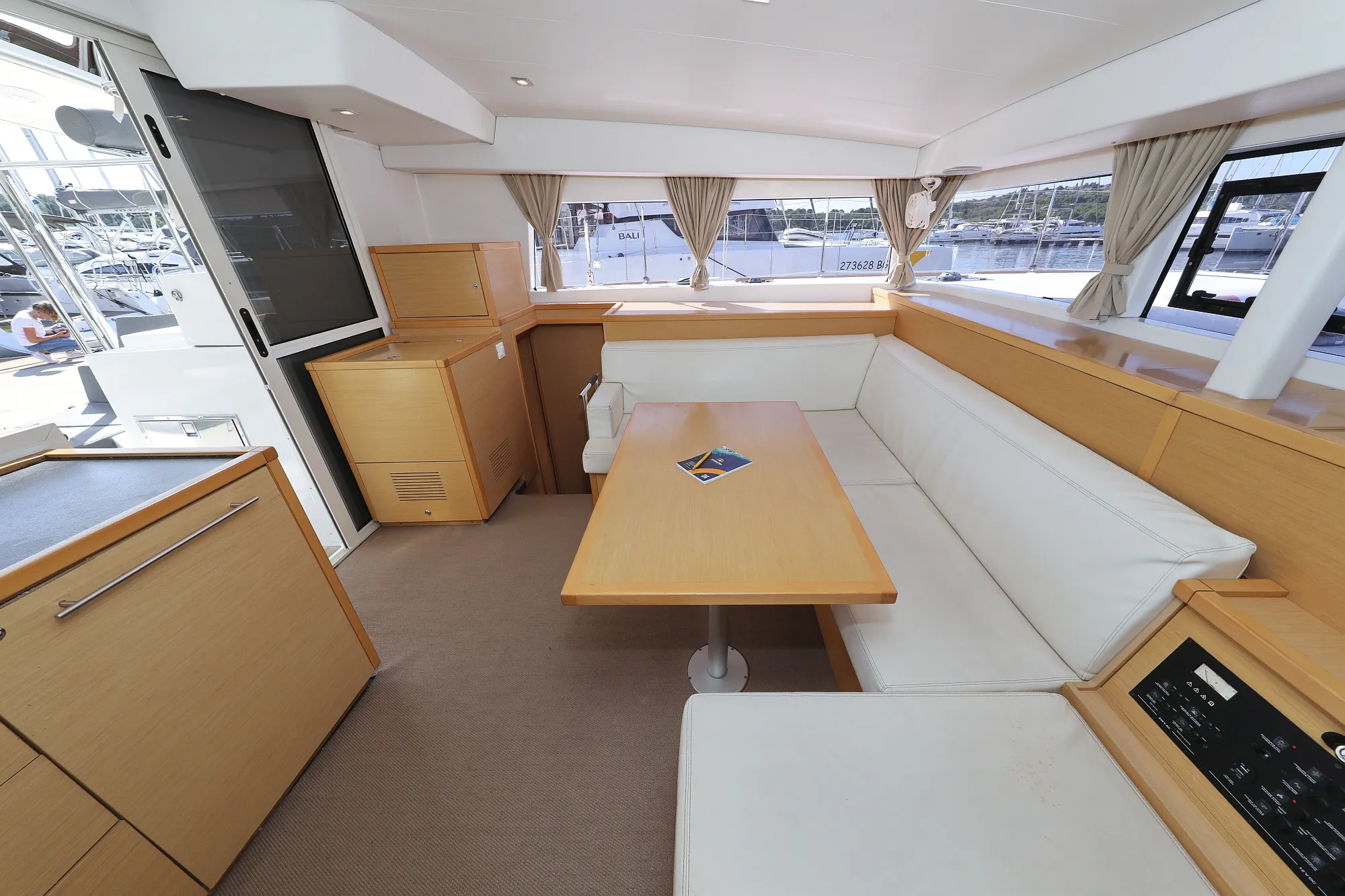 Image slide 13735