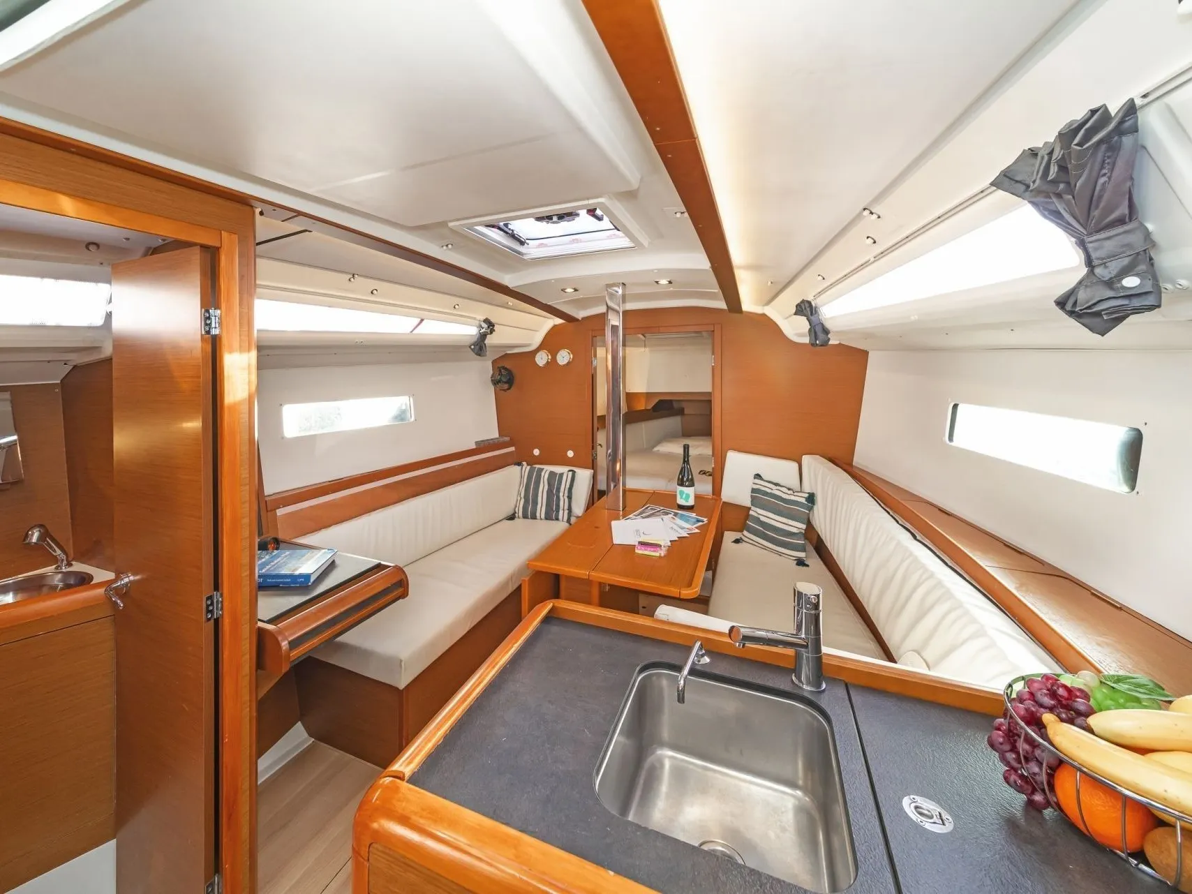 Image slide 137585