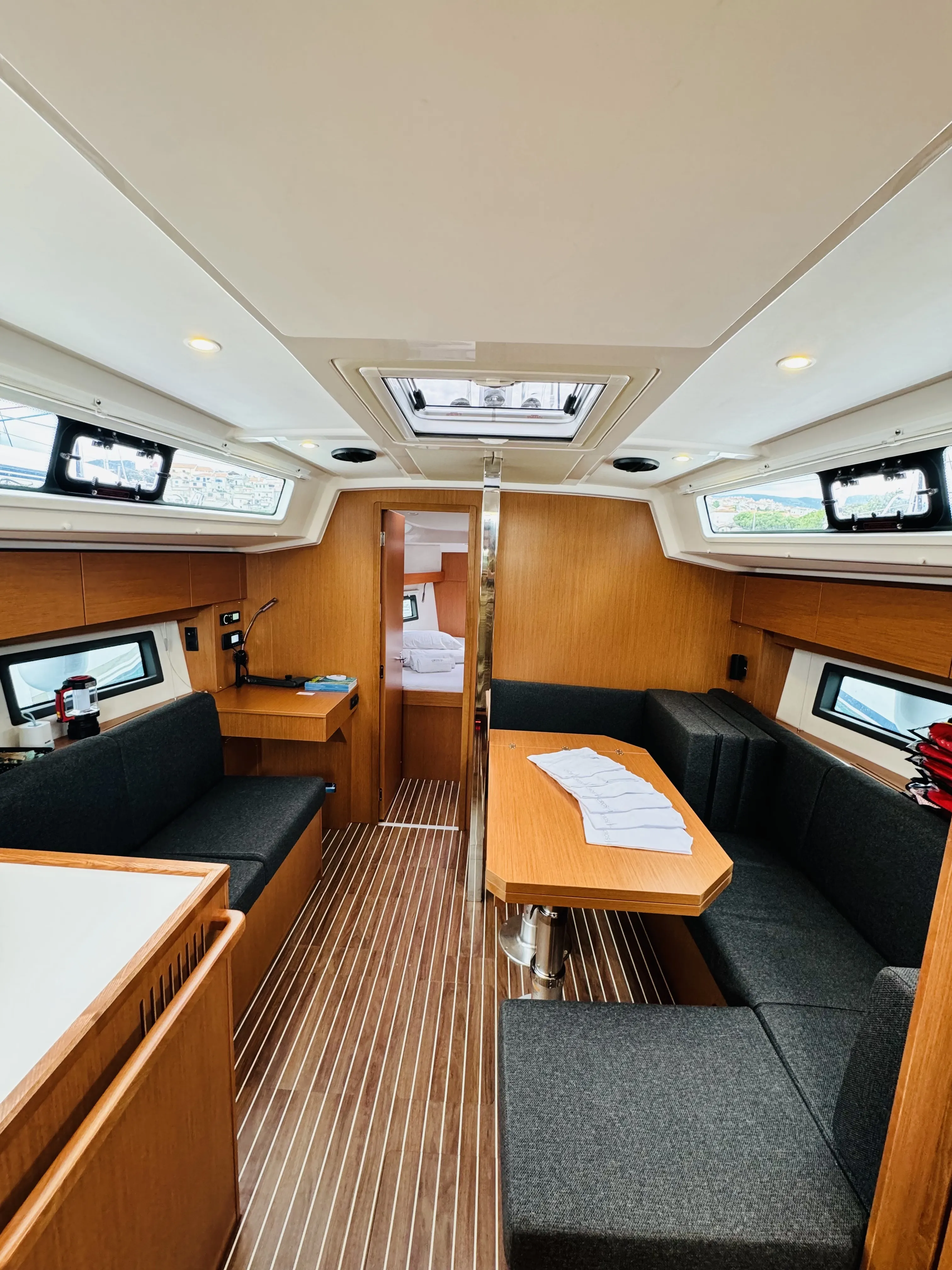 Image slide 137590
