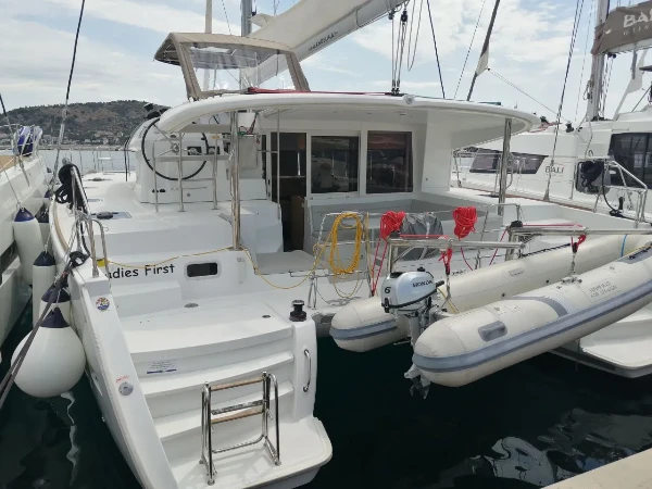 Lagoon 400 S2 Ladies First boat image