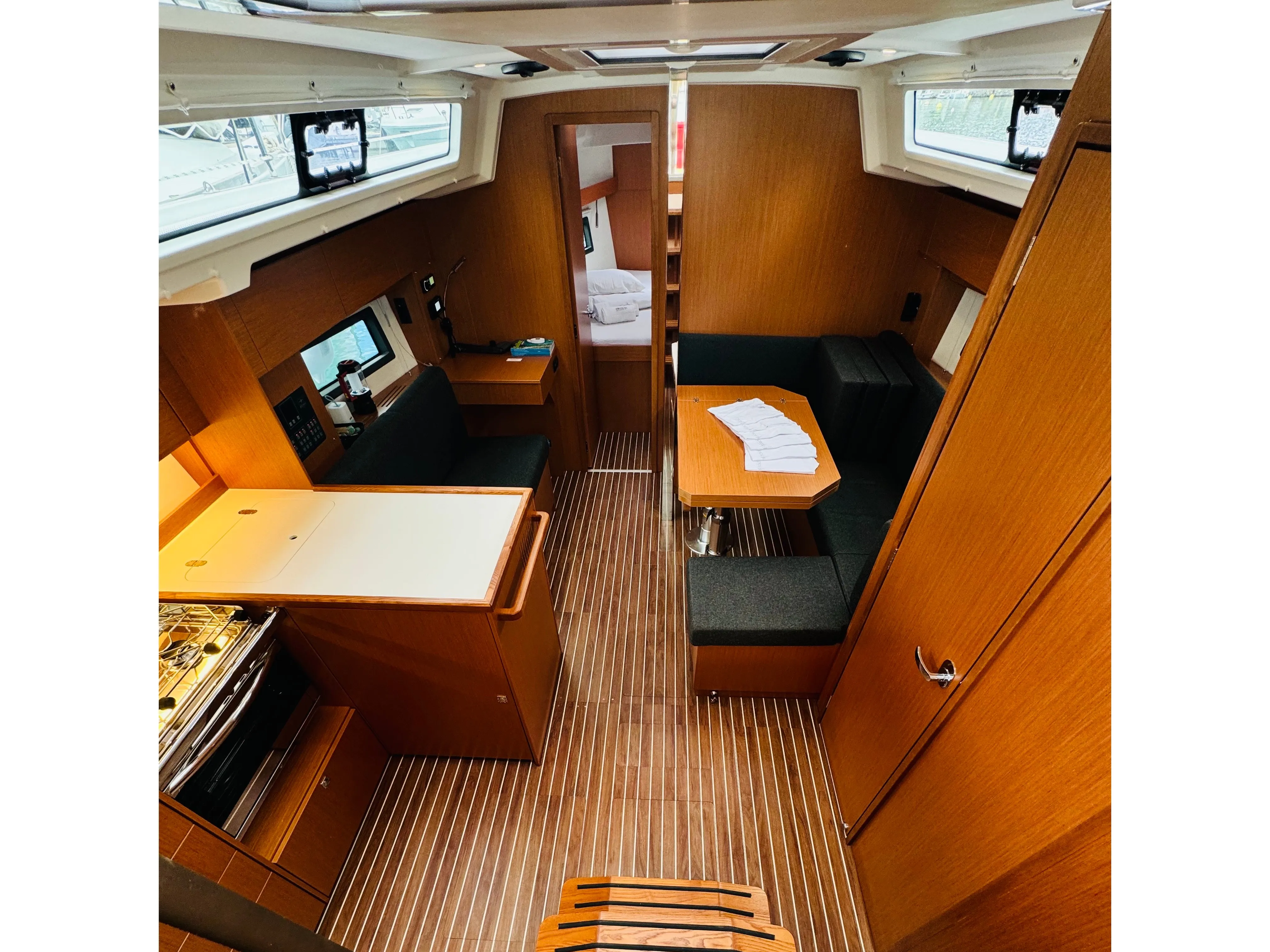 Image slide 137753