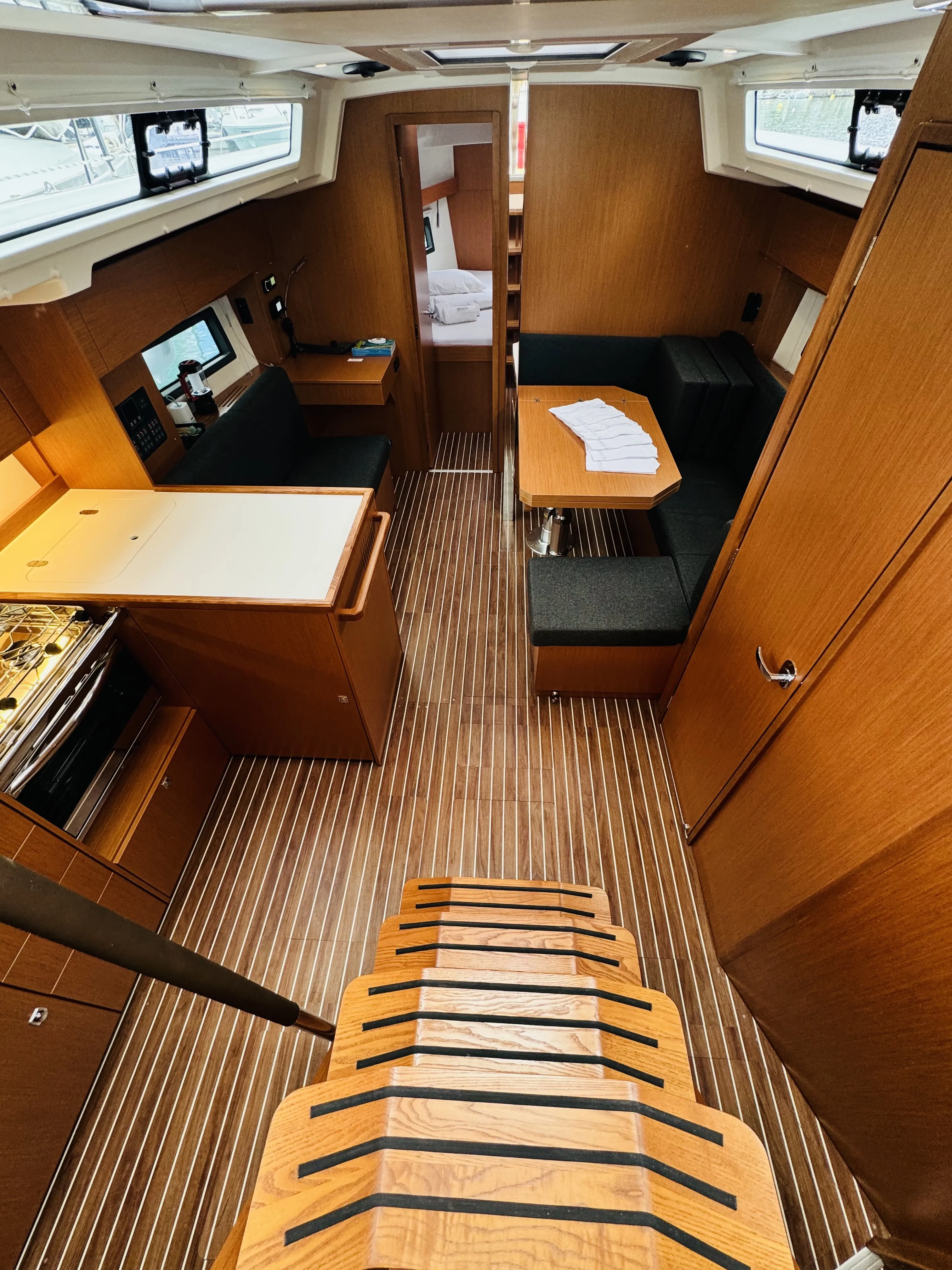 Image slide 137761
