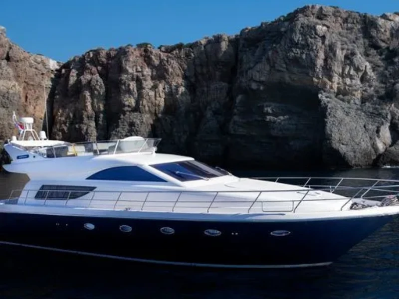 Uniesse 55 C&A boat image