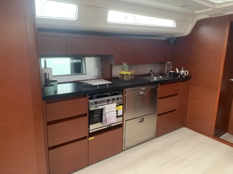 Image slide 137959