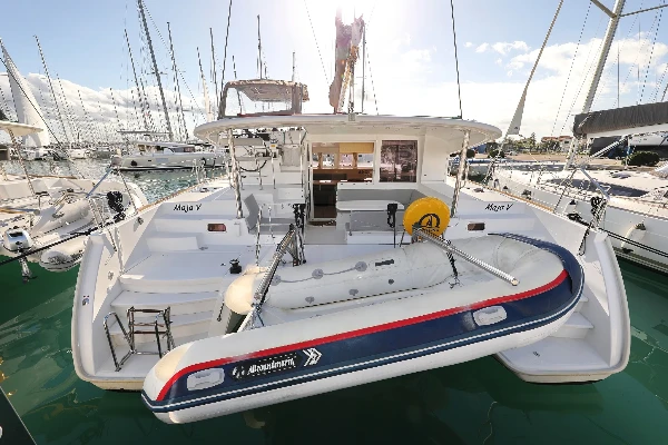 Lagoon 400 S2 Maja V boat image