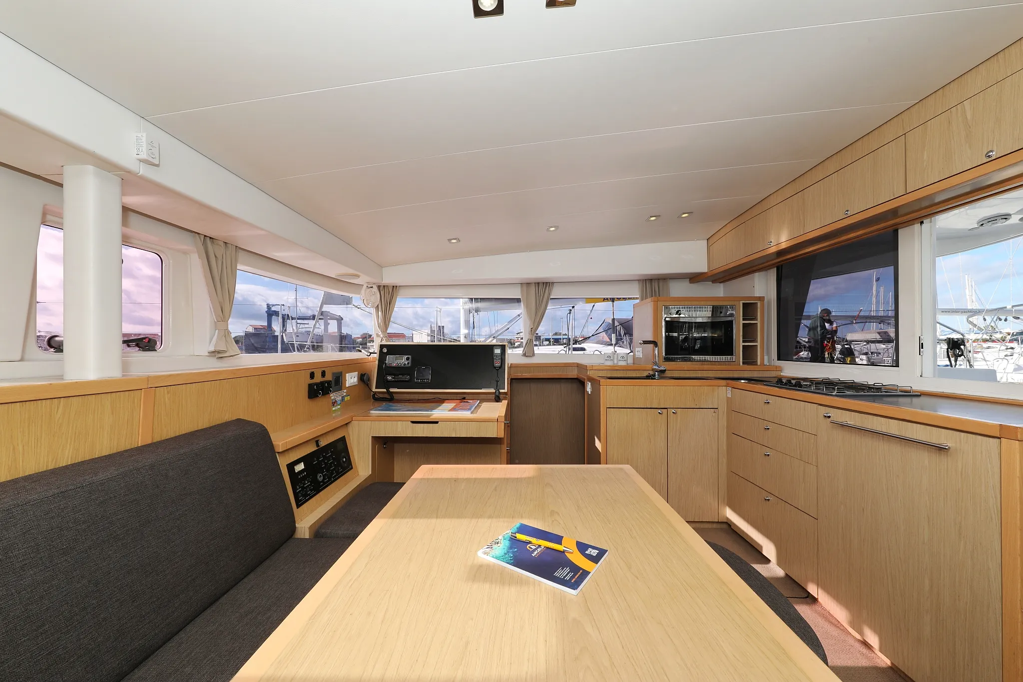Image slide 13821