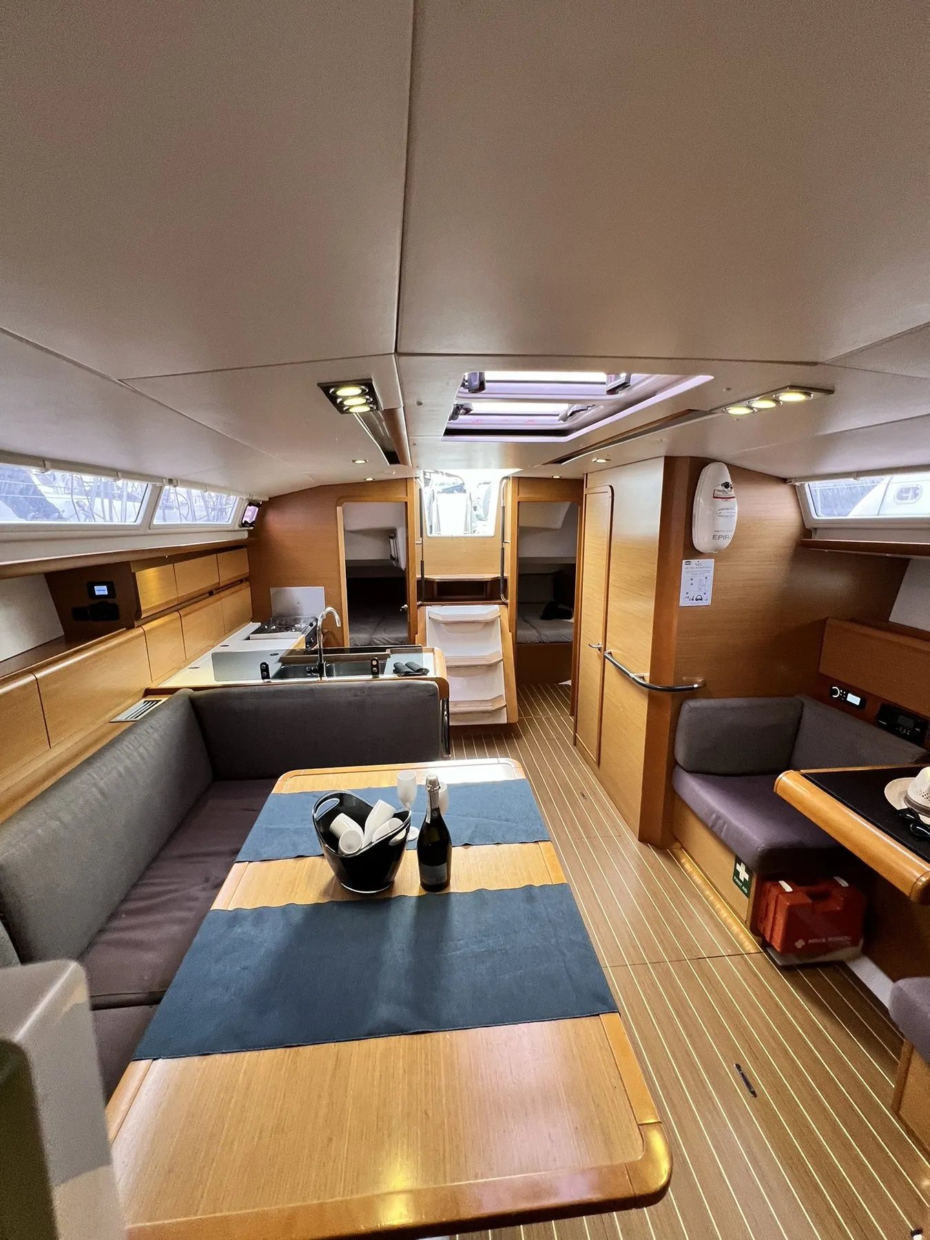 Image slide 138409