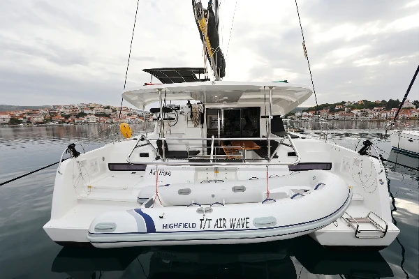 Lagoon 42 Air Wave boat image