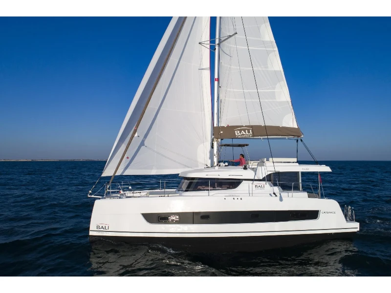 Bali Catspace PERSEIDS boat image