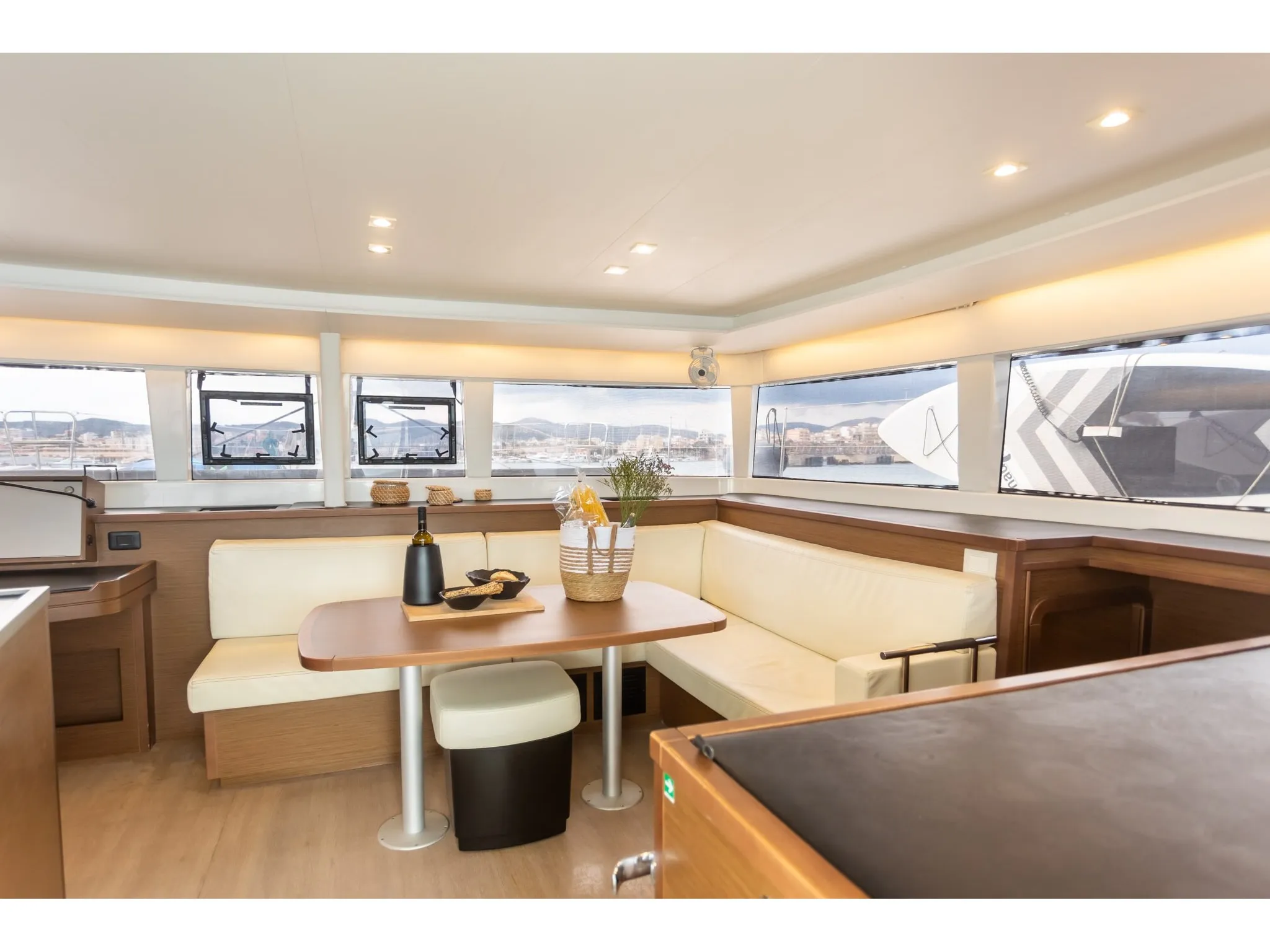 Image slide 138770
