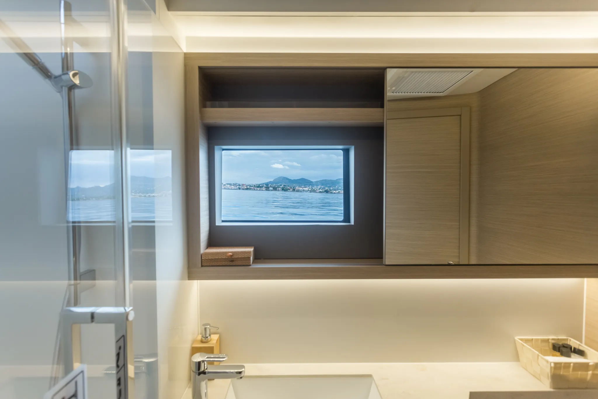 Image slide 138885