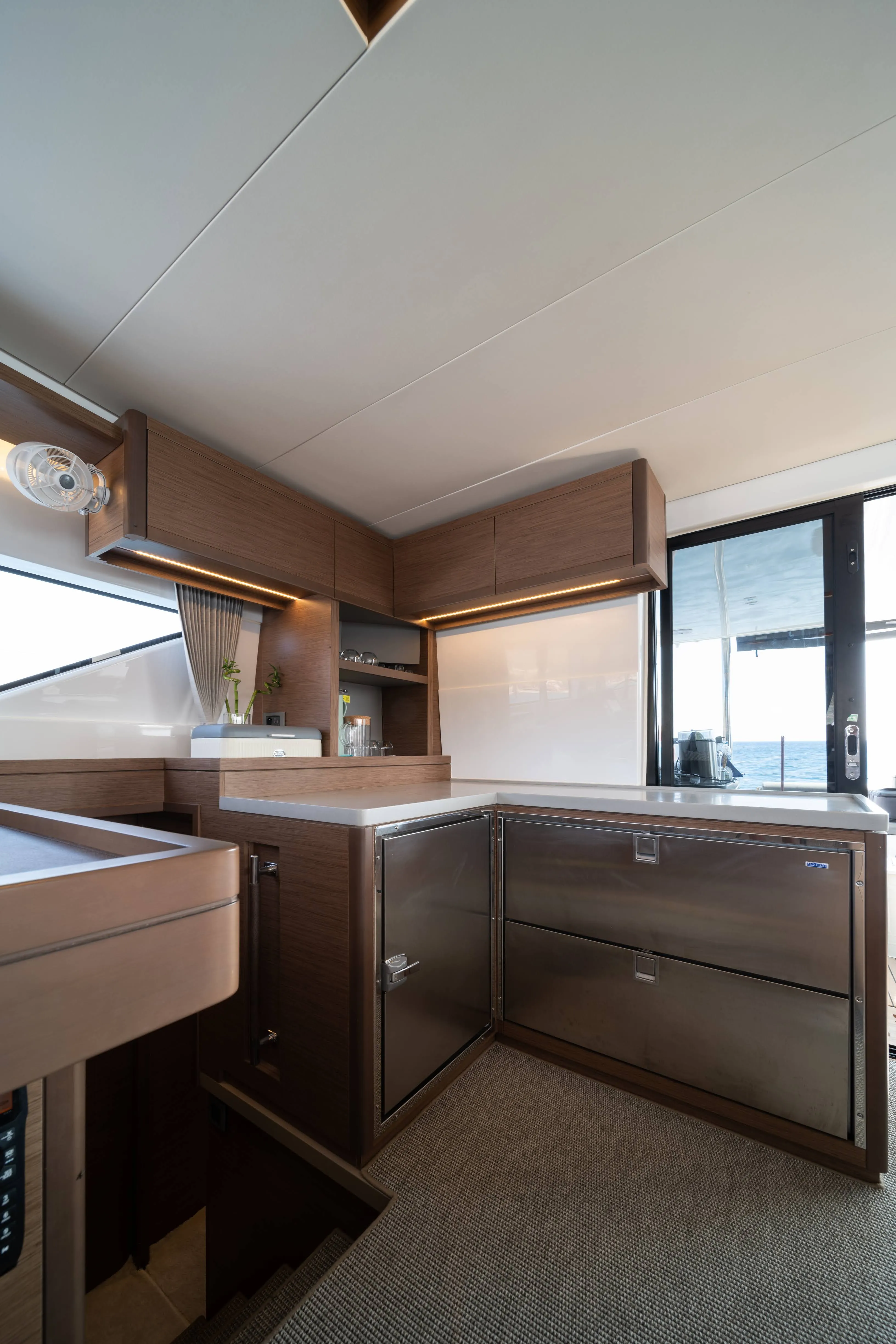 Image slide 138948