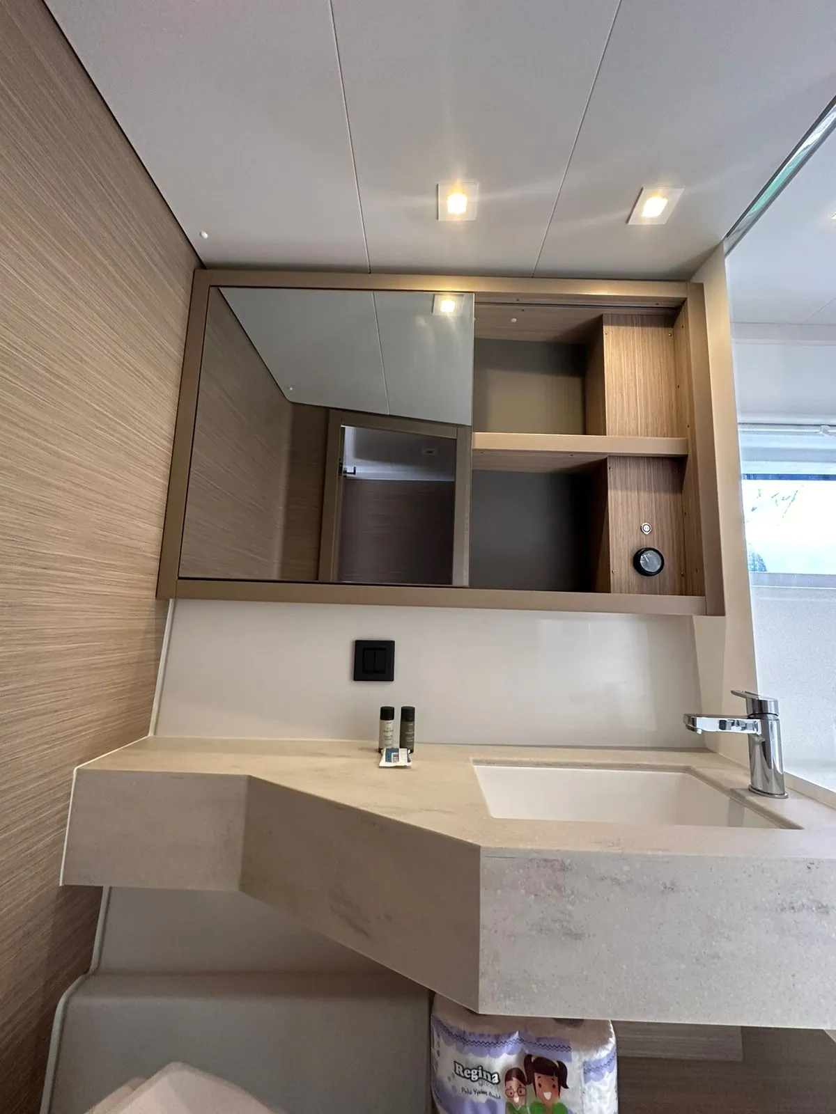 Image slide 139205