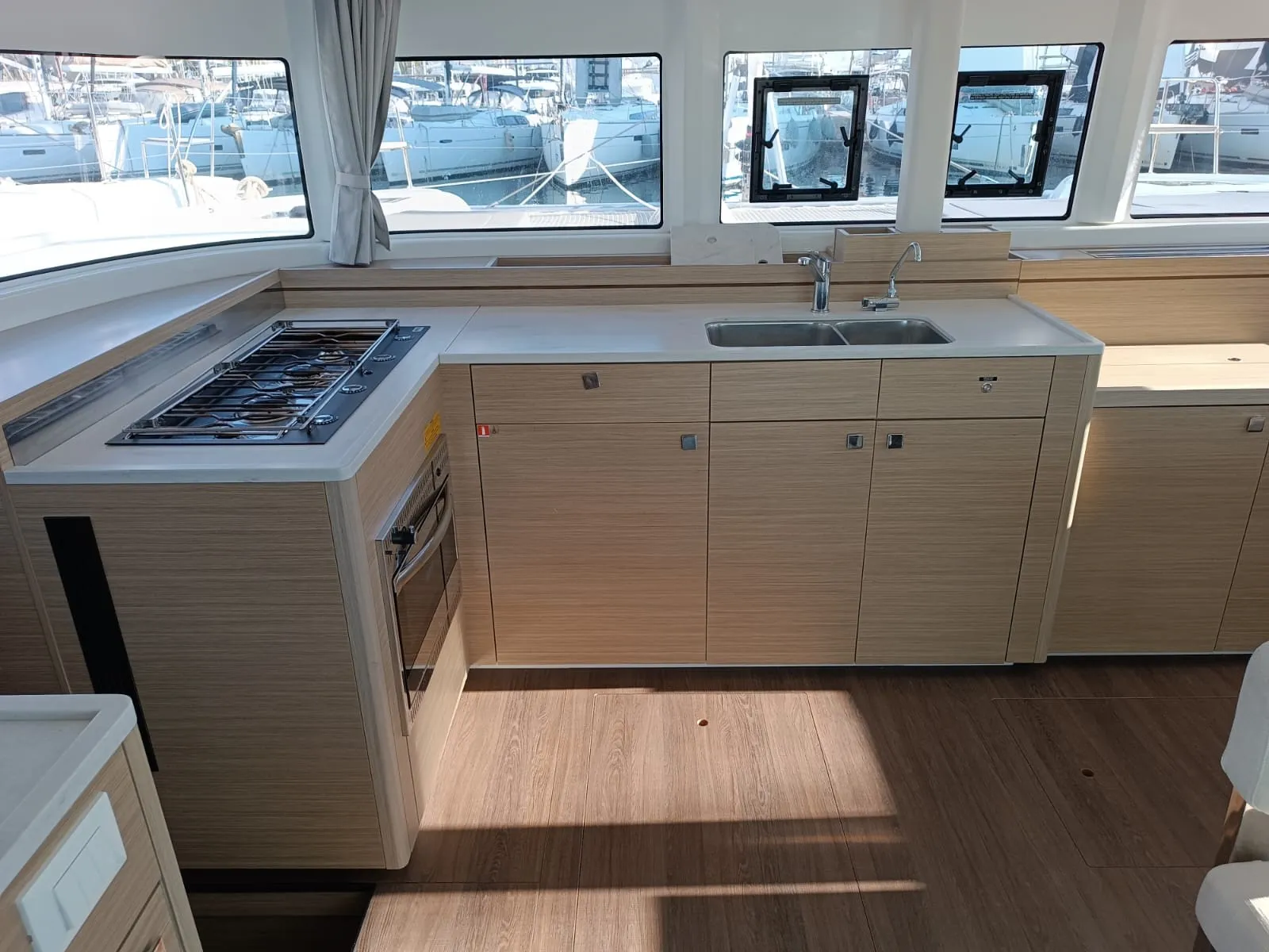 Image slide 139228