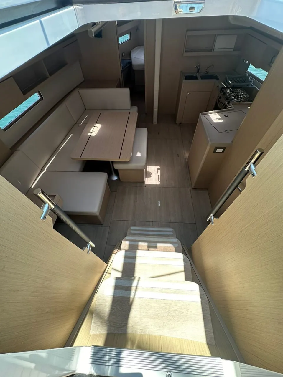 Image slide 139352