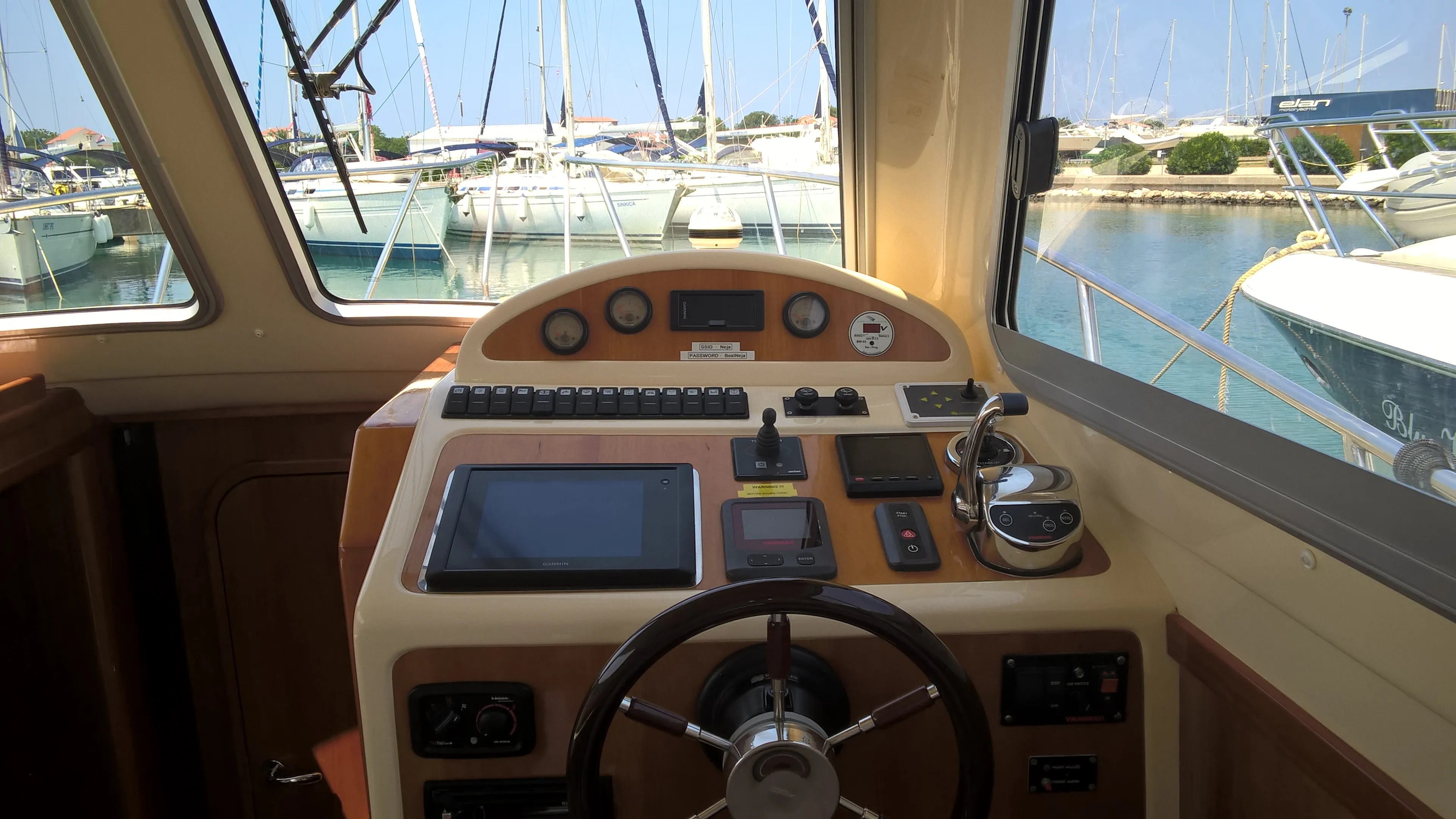 Image slide 139620