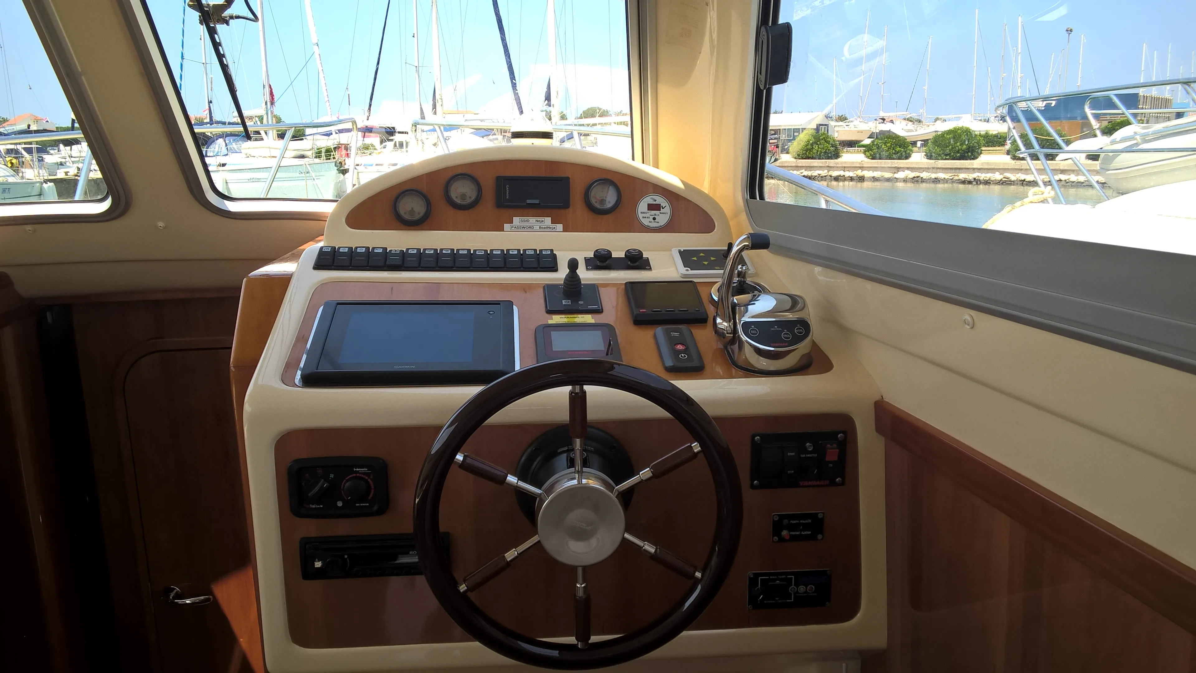 Image slide 139623