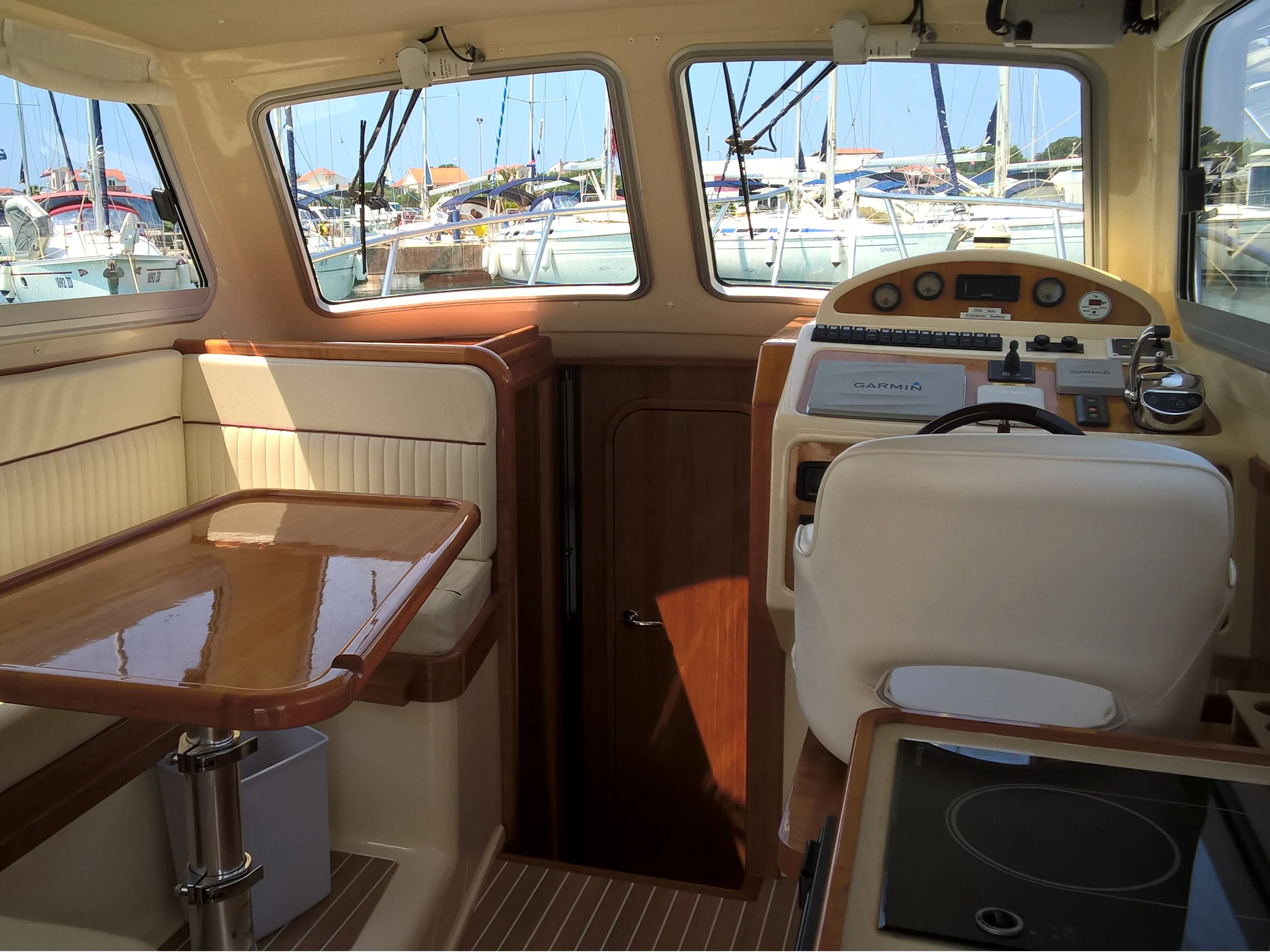 Image slide 139648
