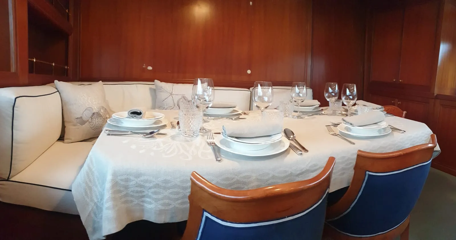 Image slide 139715
