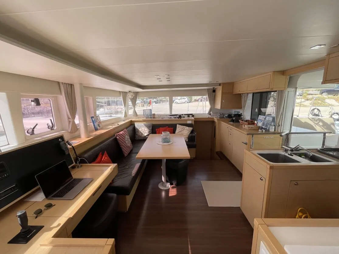 Image slide 139719