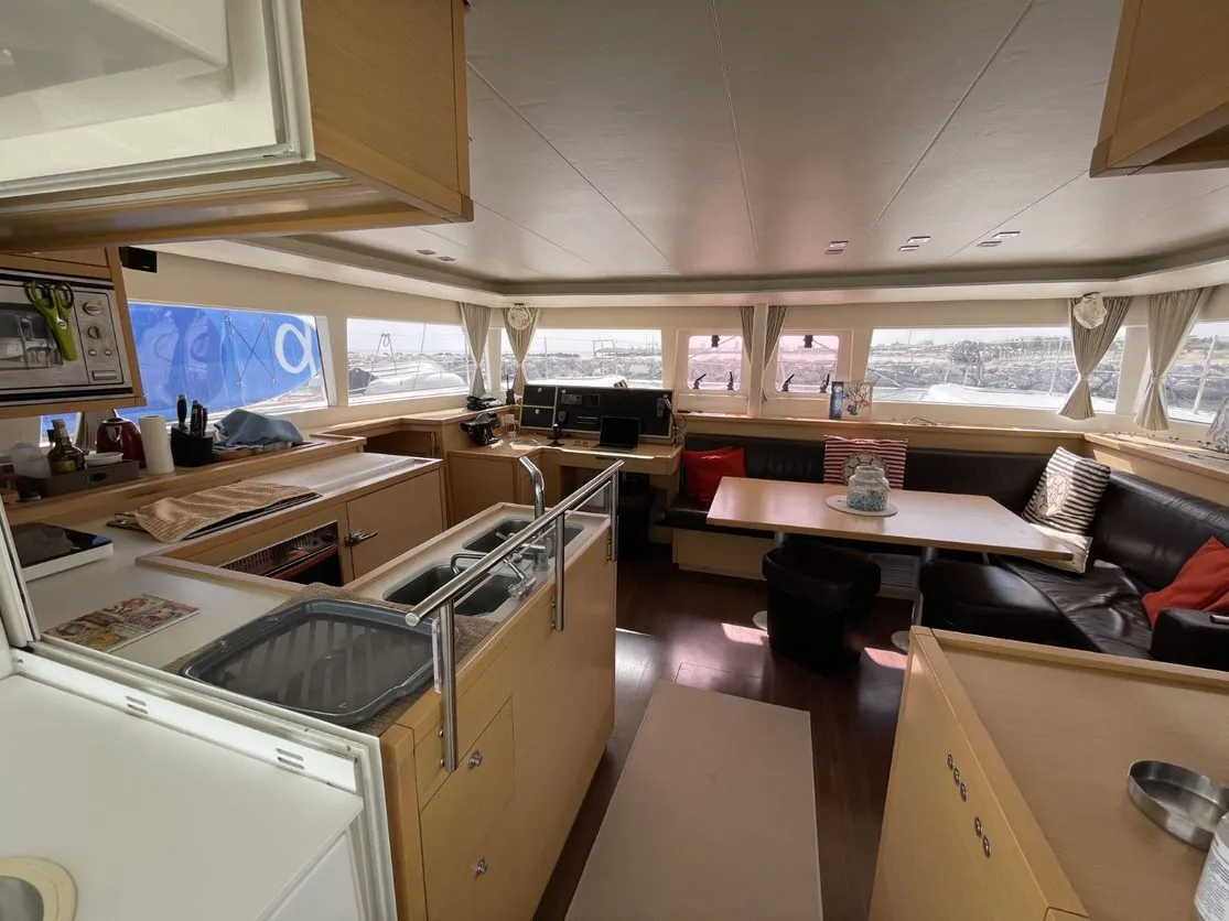 Image slide 139737