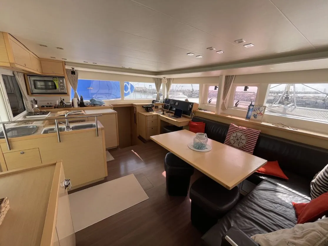 Image slide 139748
