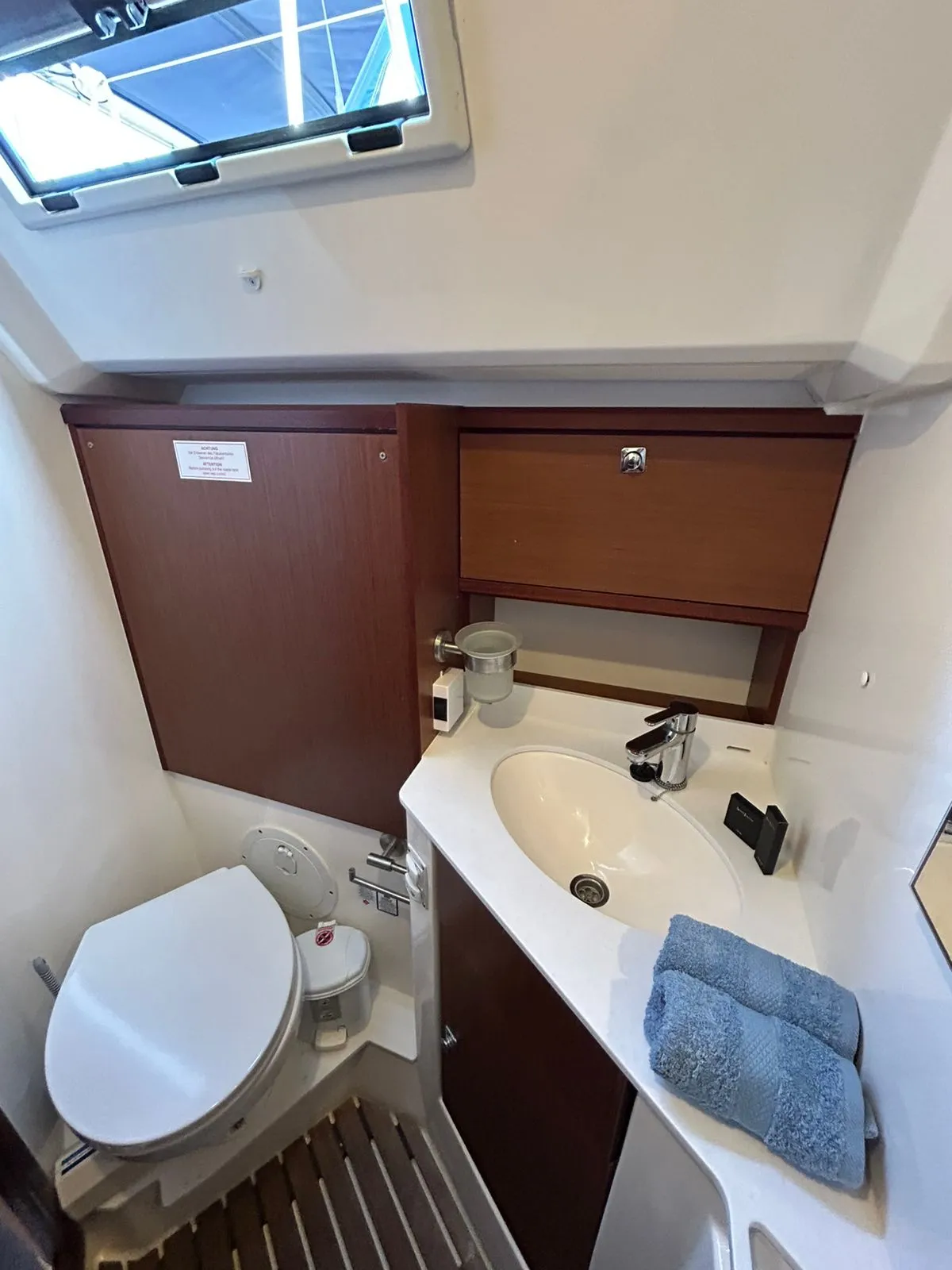 Image slide 139810