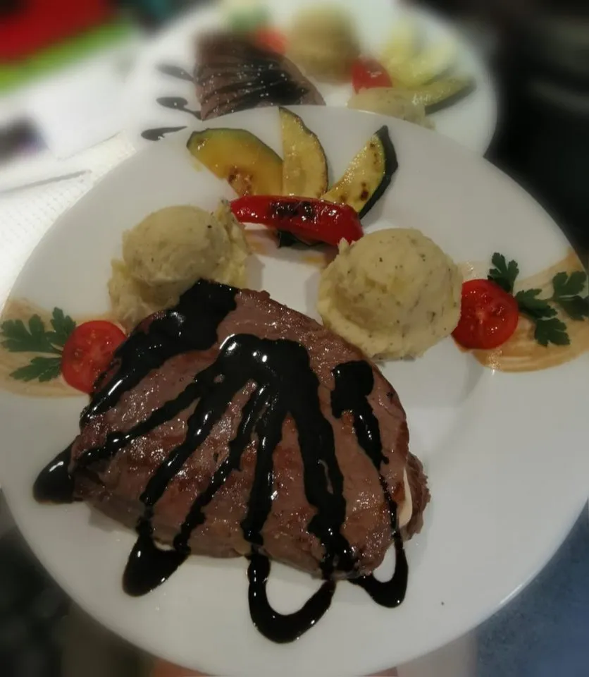 Image slide 1400