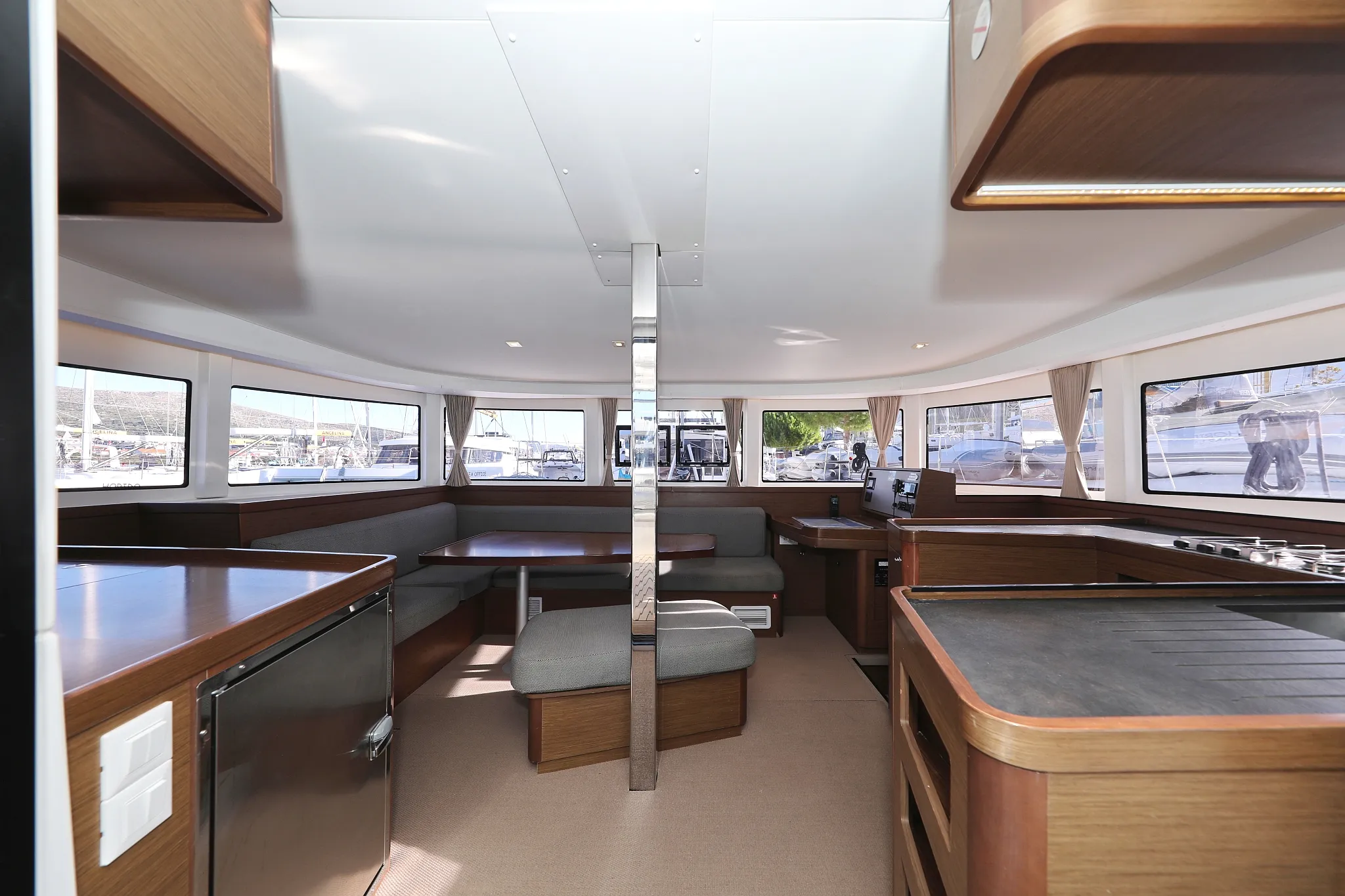 Image slide 14019