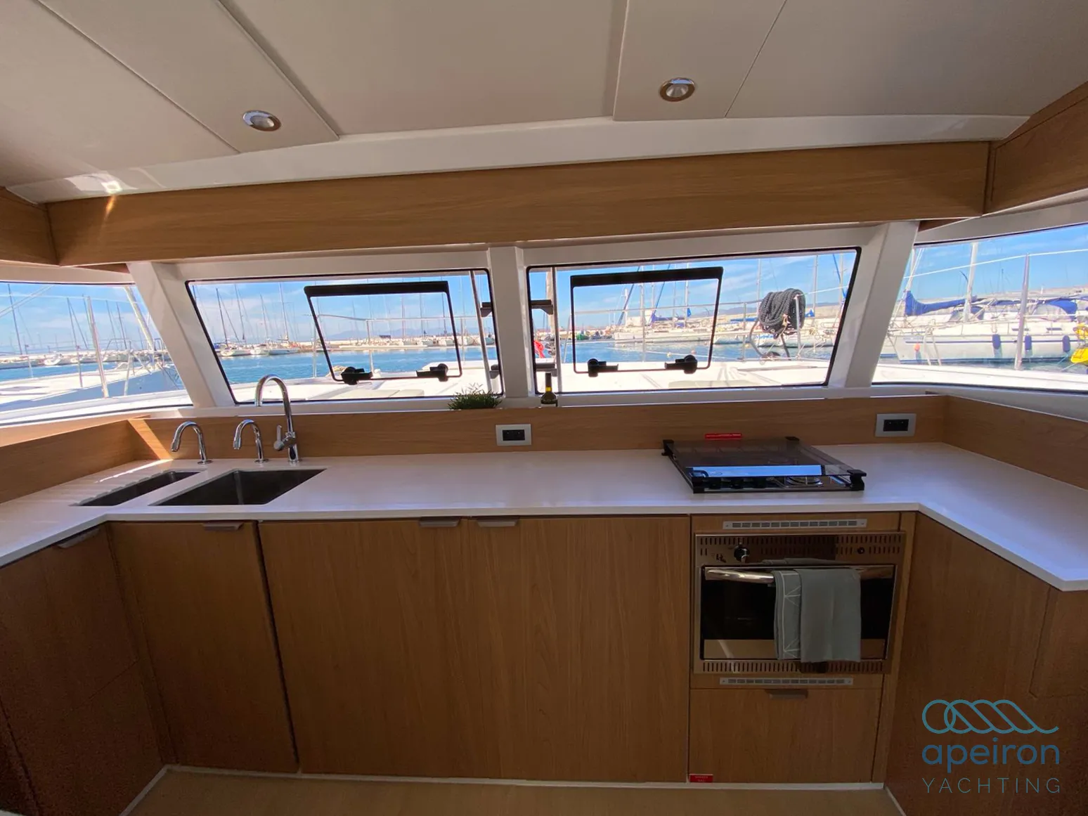 Image slide 140587