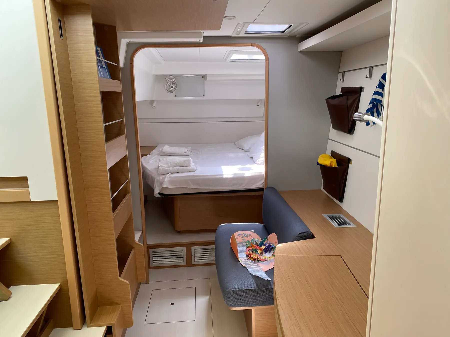 Image slide 140744