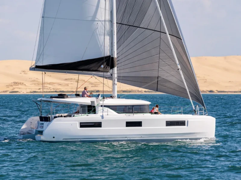 Lagoon 46 Overseas boat image