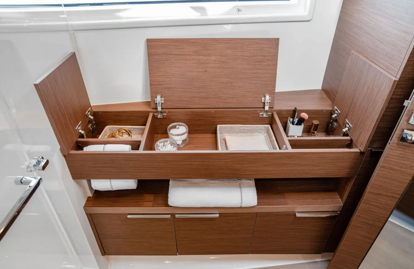 Image slide 140860