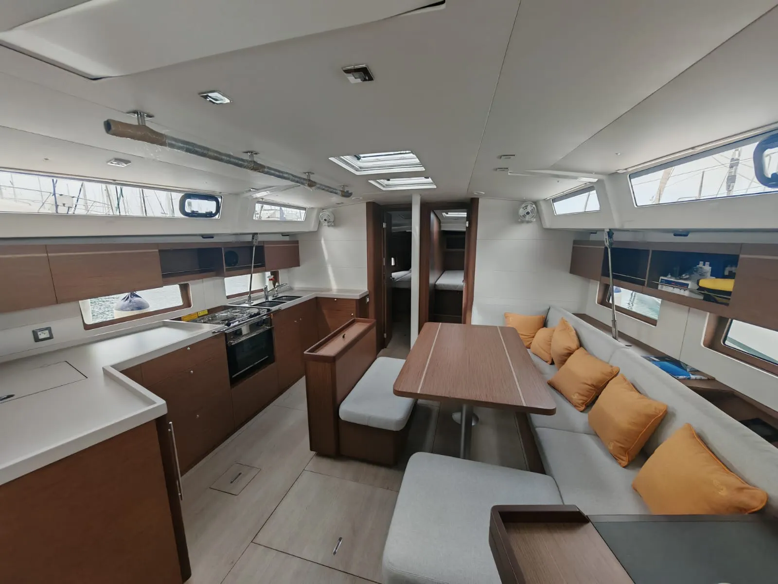 Image slide 141350