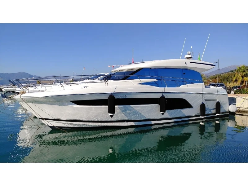 Prestige 520 Fabiana boat image