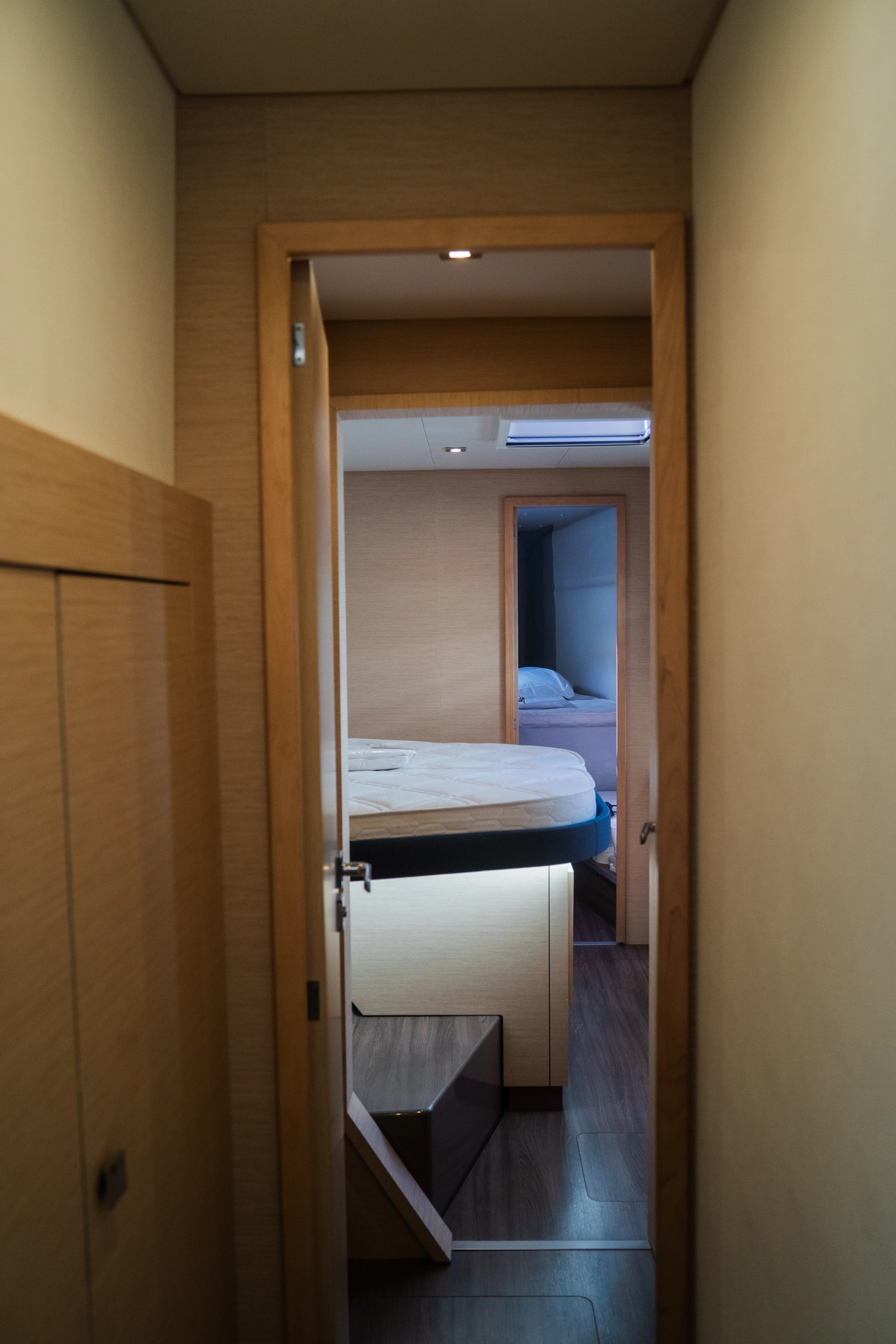 Image slide 141745