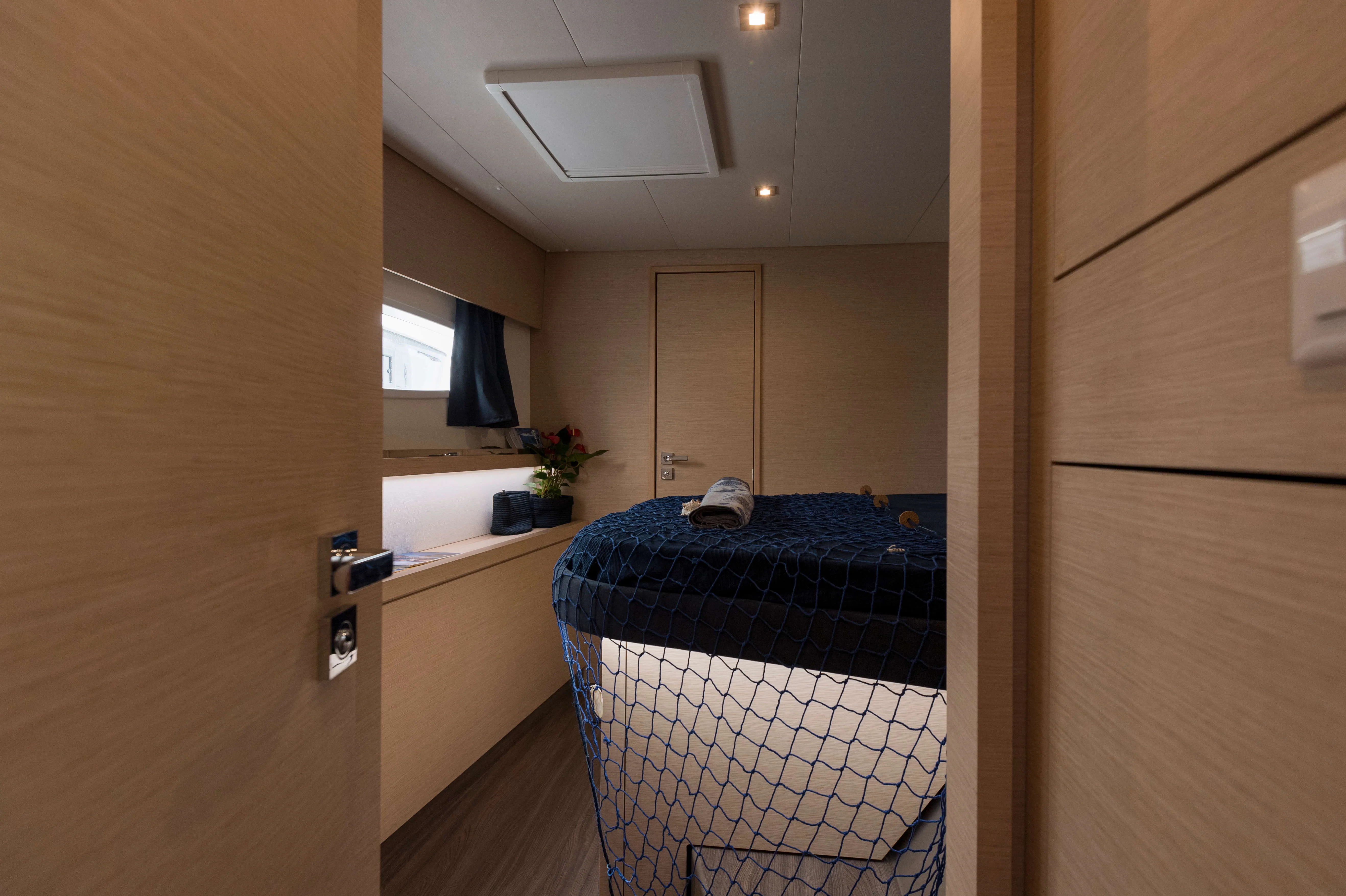 Image slide 141772