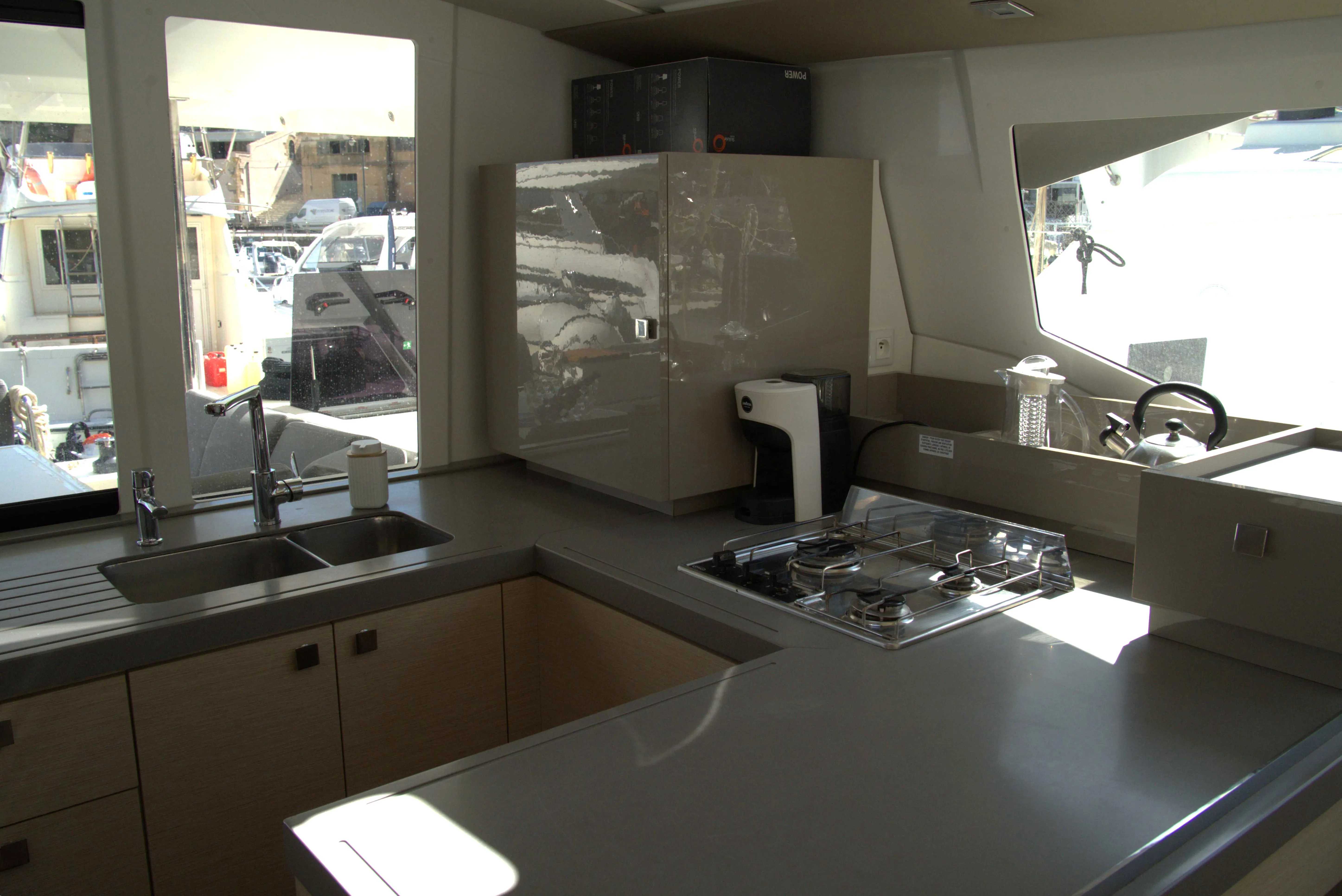 Image slide 141799