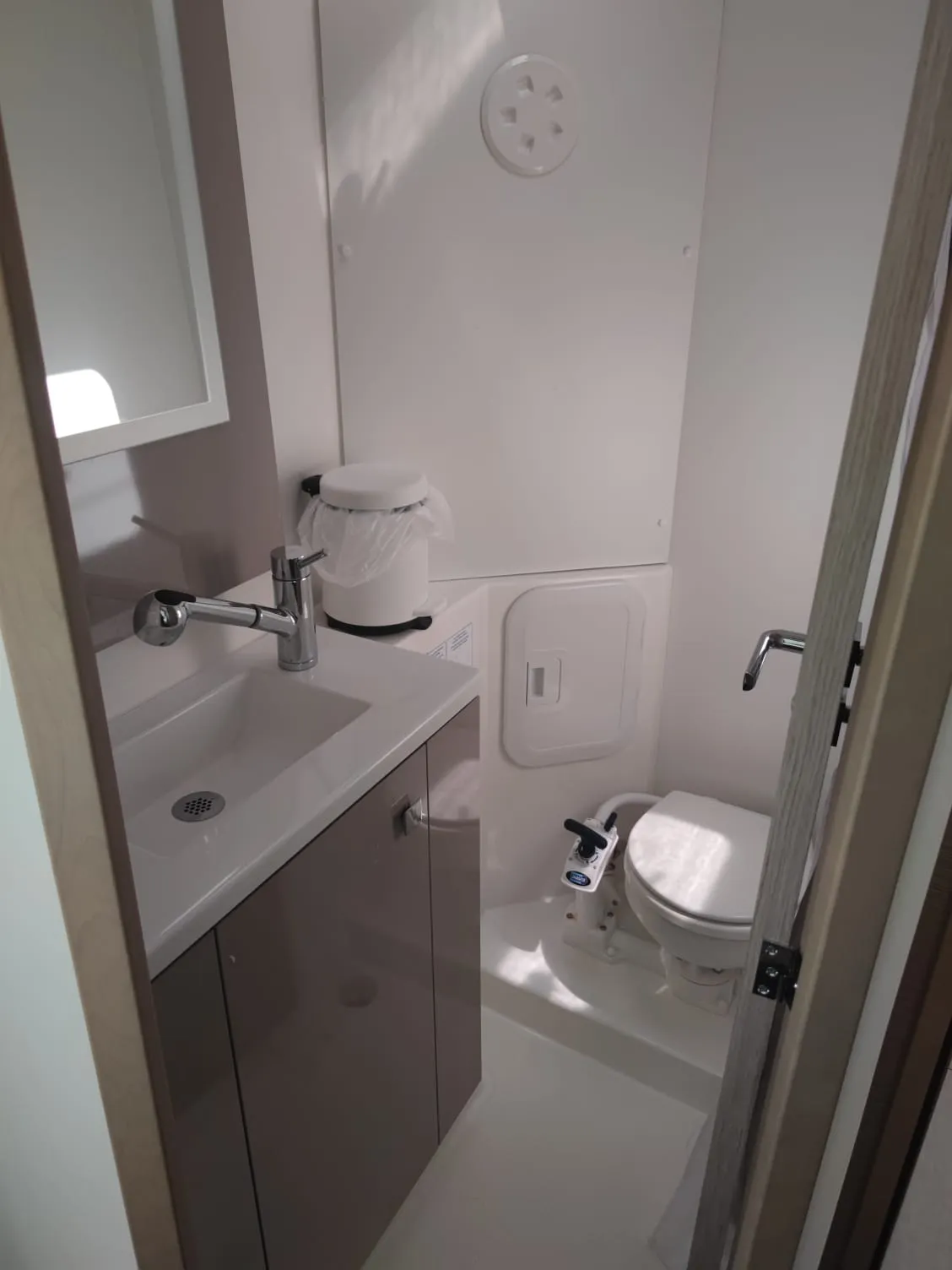 Image slide 141874