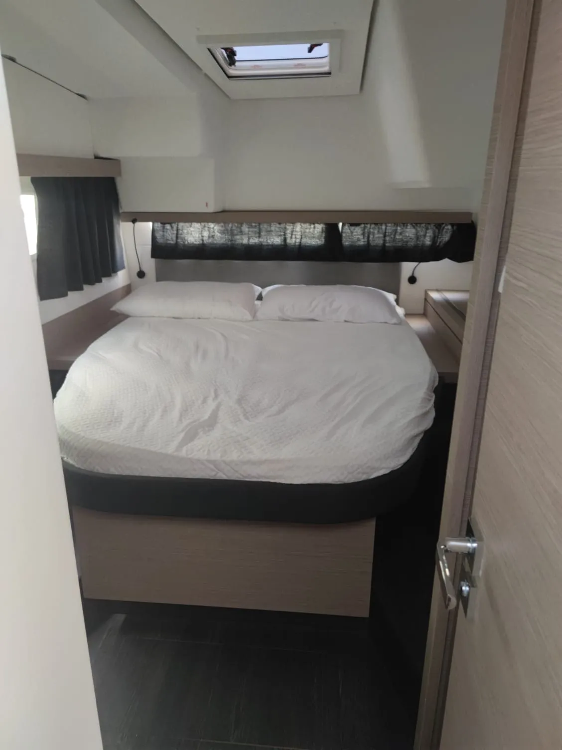 Image slide 141885