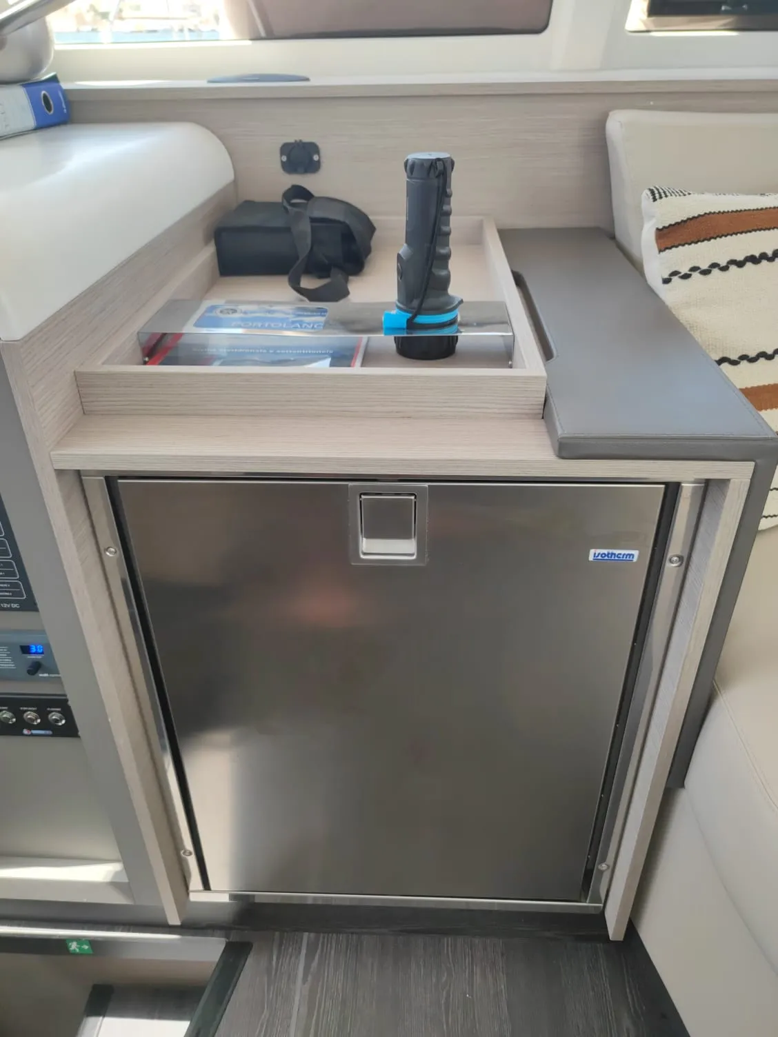 Image slide 141899