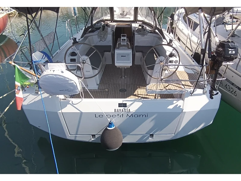 Bavaria C38 Bavaria C38 boat image