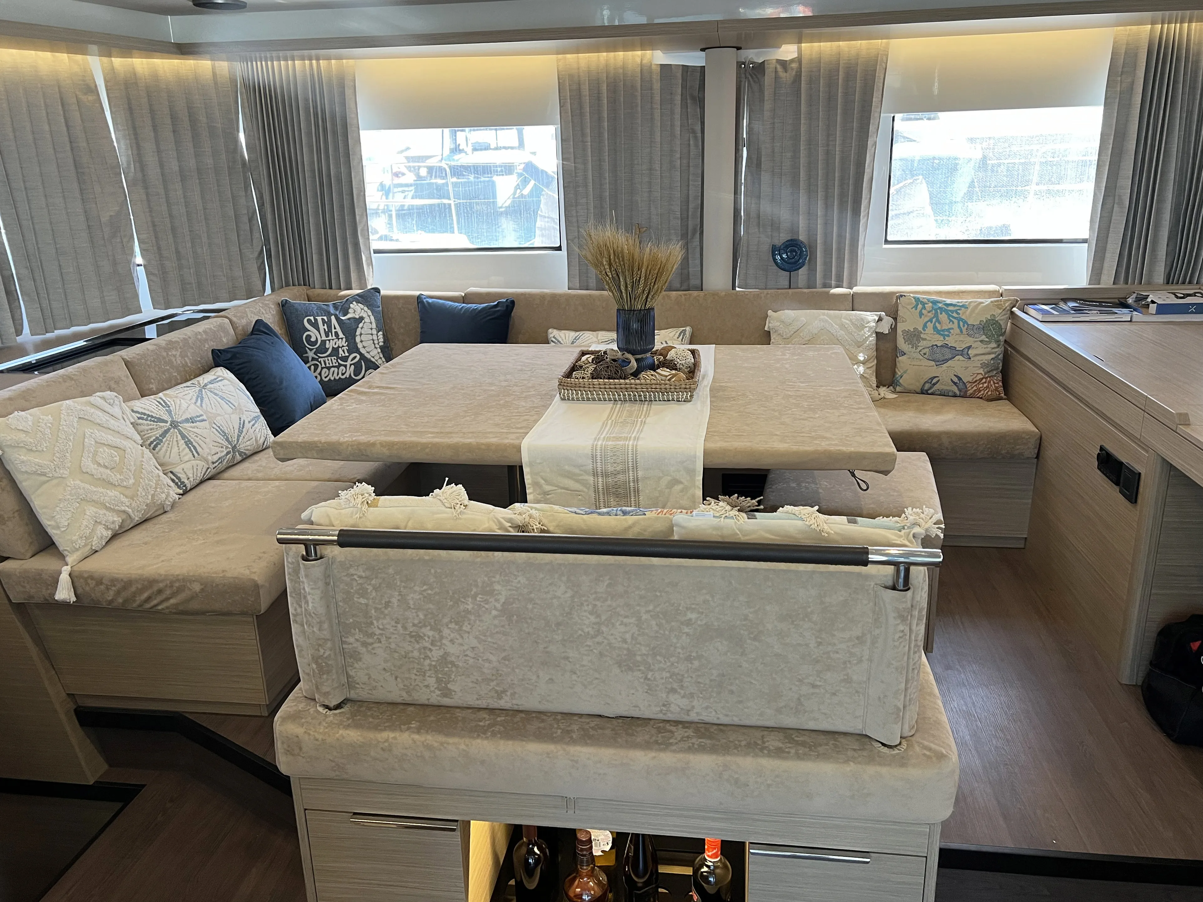 Image slide 142944